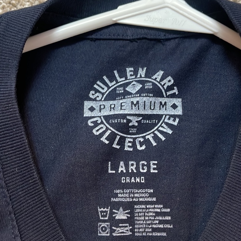Sullen T-shirt size L - Picture 3 of 3